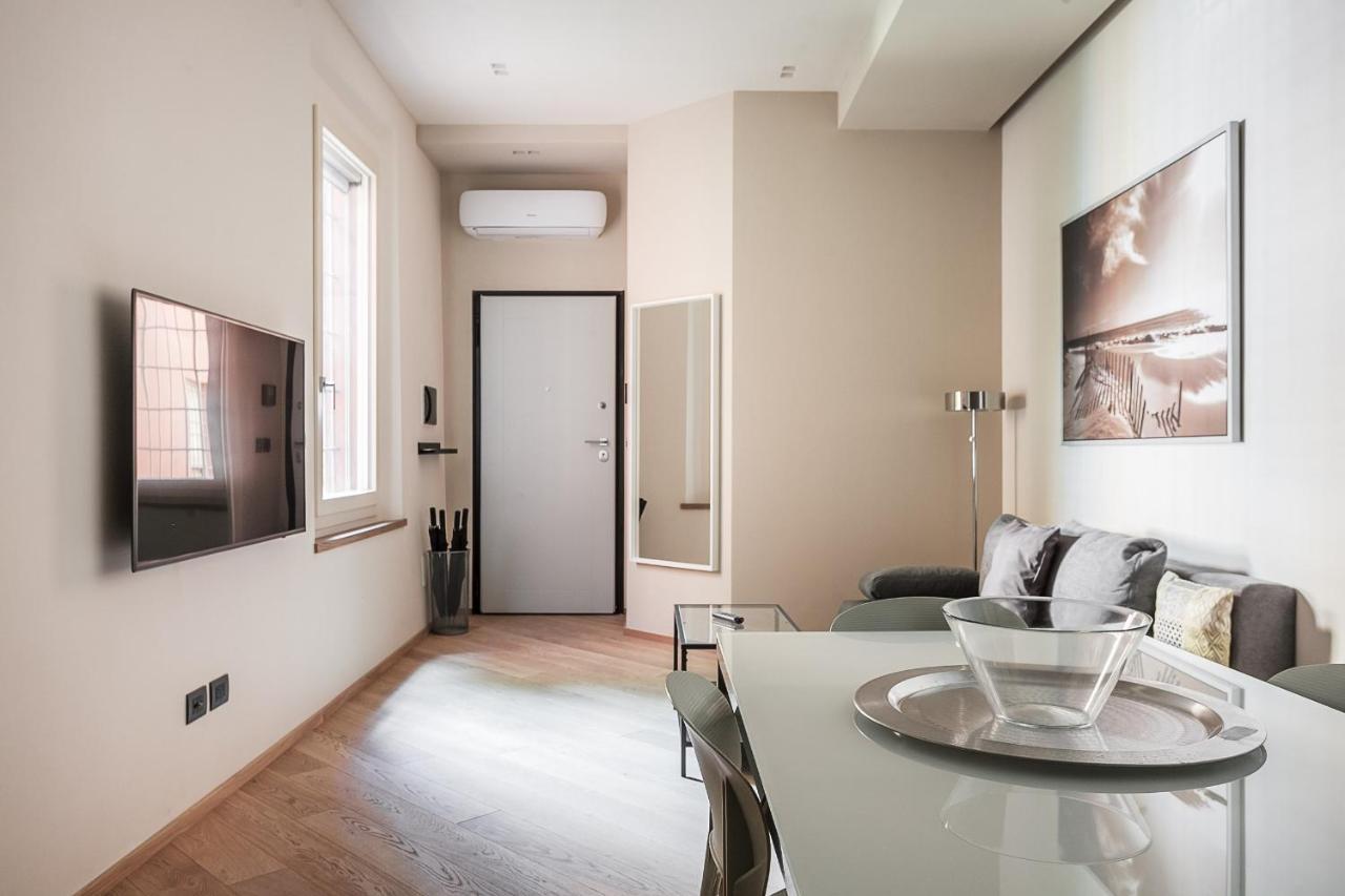 Residence Rizzoli-Suites Apartments Болонья Экстерьер фото